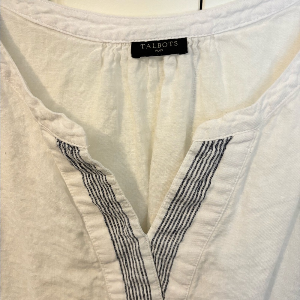 Talbots White and Navy Relaxed Linen Blouse - Picture 2 of 6